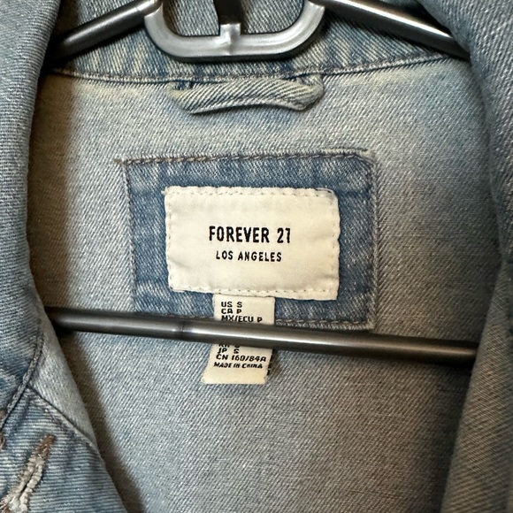 Forever 21 Distressed Blue Denim Jacket - Picture 8 of 9